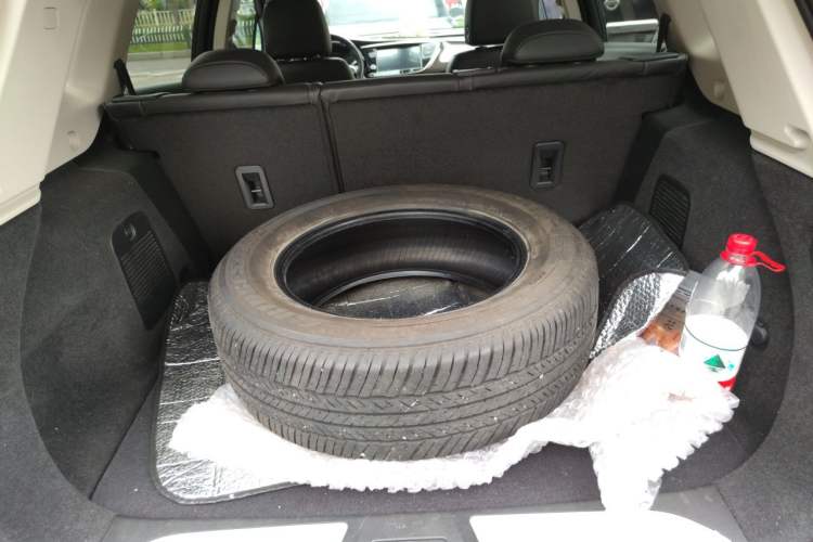 Used Buick Envision 2020 20T Two-Wheel Drive Elite Version Trunk