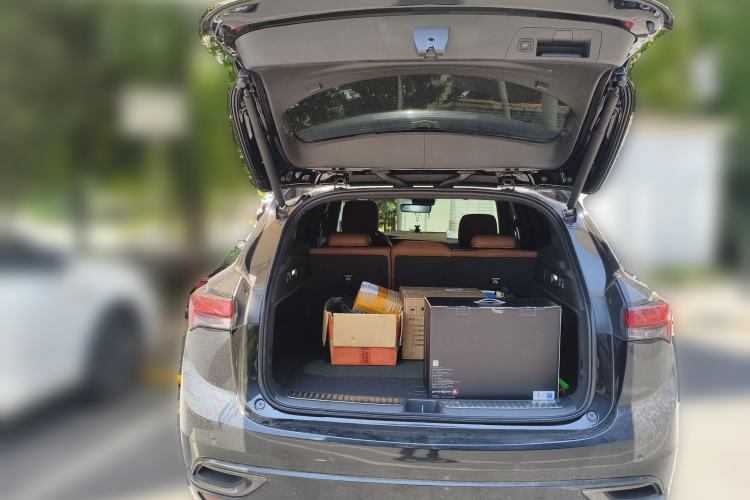 Used Buick Envision 2020 Encore GX S 652T Two-Wheel-Drive Limited-Edition S Sport Version Trunk