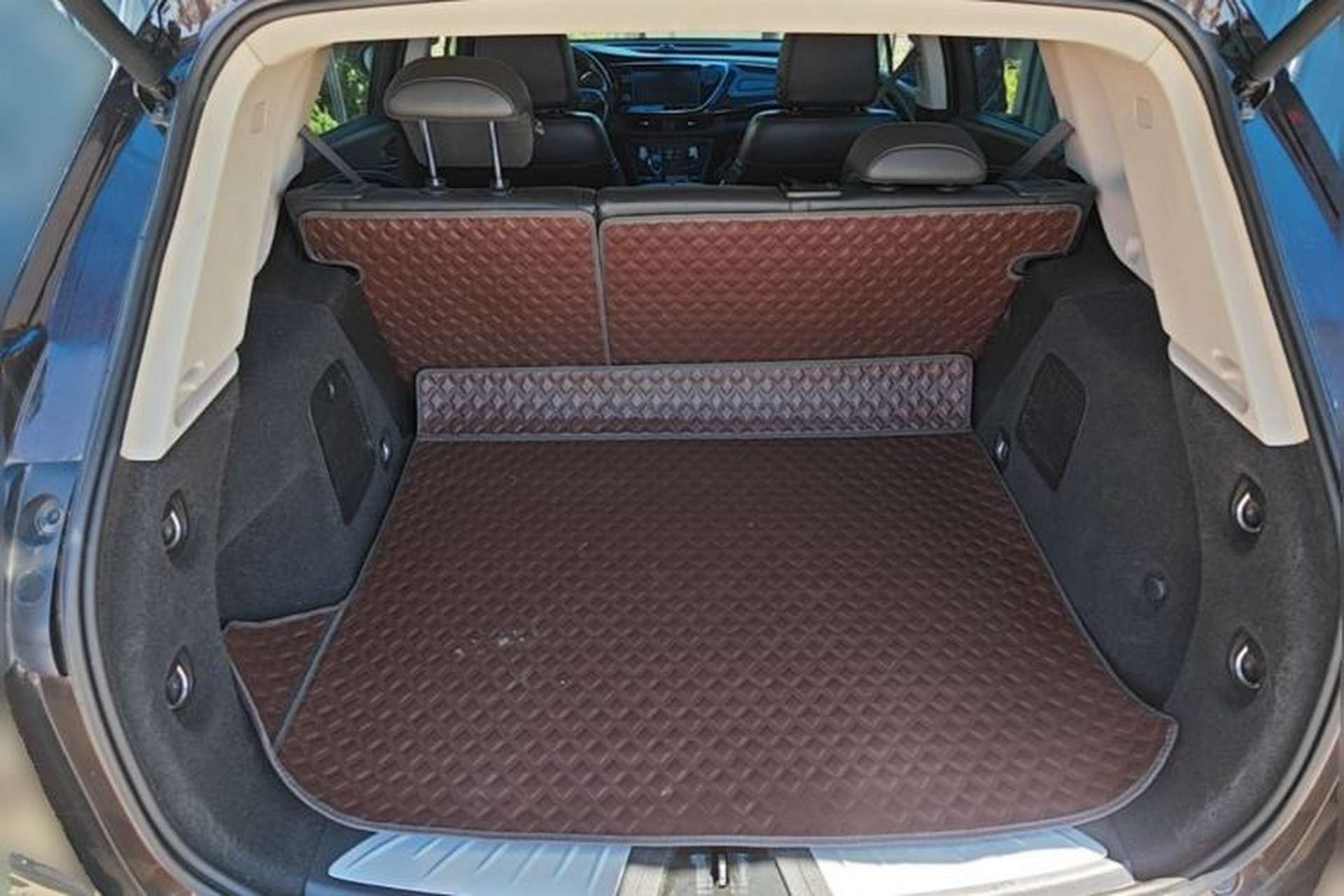 Used Buick Envision 2020 20T Two-Wheel Drive Elite Version Trunk