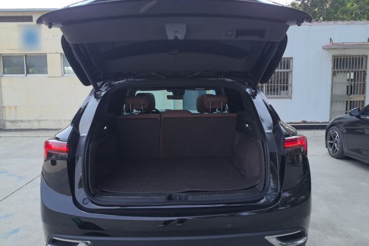 Used Buick Envision 2020 Encore S 652T Two-Wheel Drive Luxury Model Trunk