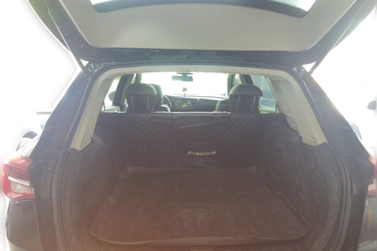 Used Buick Envision 2020 20T Two-Wheel Drive Elite Version Trunk
