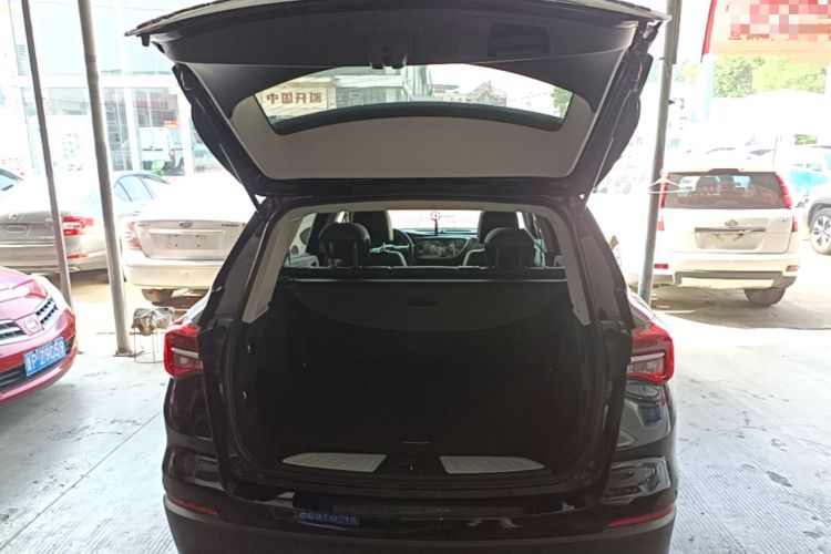 Used Buick Envision 2020 20T Two-Wheel Drive Elite Version Trunk