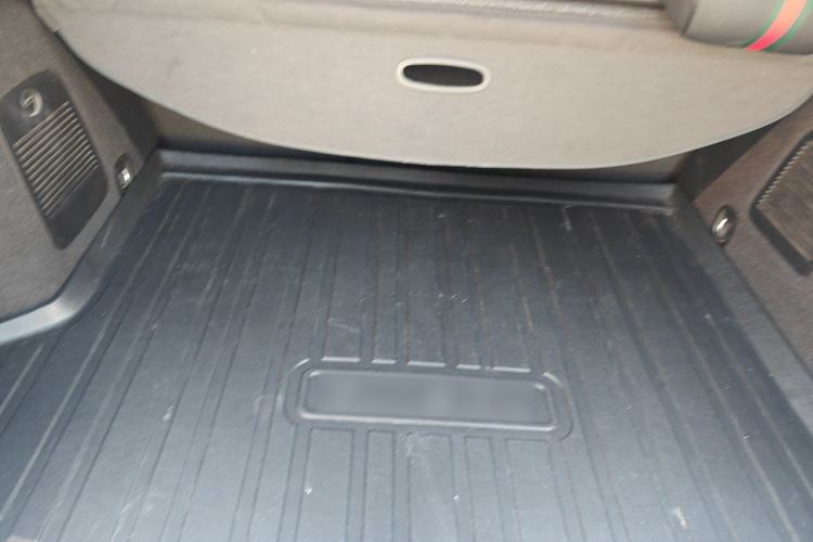 Used Buick Envision  Trunk