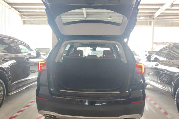 Used Buick Envision 2020 28T Four-Wheel Drive Elite Version Trunk