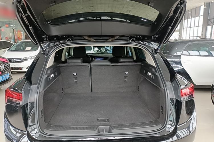 Used Buick Envision 2020 Onix S 652T Two-Wheel Drive Elite Model Trunk