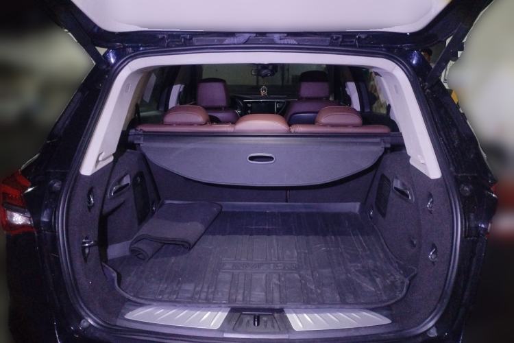 Used Buick Envision 2020 20T Two-Wheel Drive Luxury Model Trunk