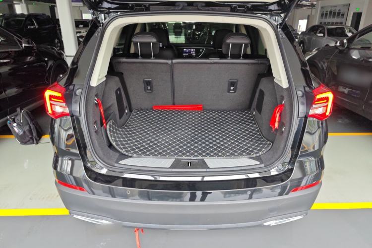 Used Buick Envision 2020 20T Two-Wheel Drive Leading Version Trunk