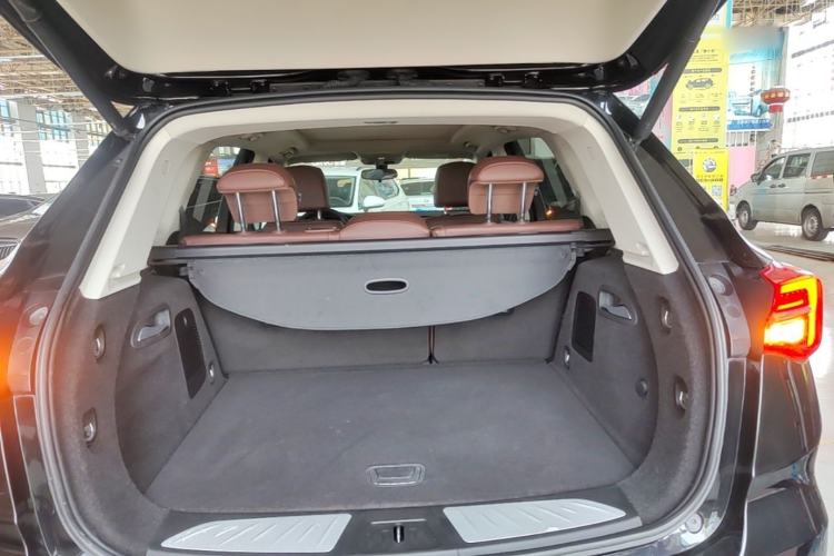 Used Buick Envision 2020 28T Four-Wheel Drive Elite Version Trunk