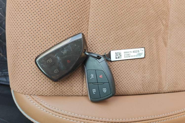 Used Buick Envision 2020 Onix S 652T Two-Wheel Drive Elite Model Vehicle Key