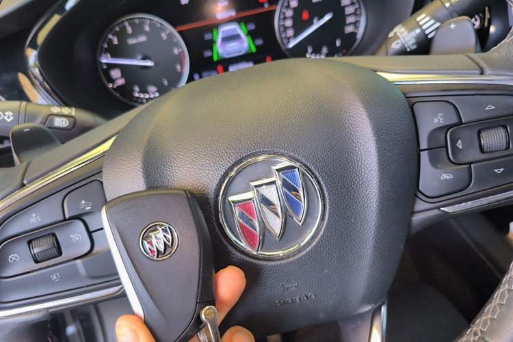 Used Buick Envision 2020 Encore GX S 652T Two-Wheel-Drive Limited-Edition S Sport Version Vehicle Key