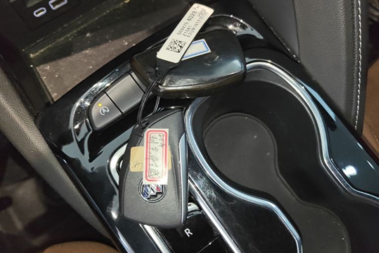 Used Buick Envision 2020 Onix S 652T Two-Wheel Drive Elite Model Vehicle Key