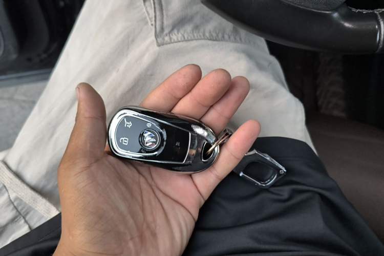 Used Buick Envision 2020 28T Four-Wheel Drive Elite Version Vehicle Key