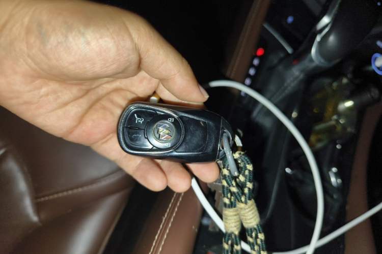 Used Buick Envision 2020 28T Four-Wheel Drive Elite Version Vehicle Key