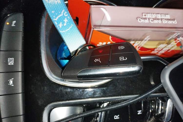 Used Buick Envision 2020 Encore S 652T Two-Wheel Drive Luxury Model Vehicle Key