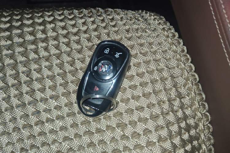 Used Buick Envision 2020 28T Four-Wheel Drive Elite Version Vehicle Key