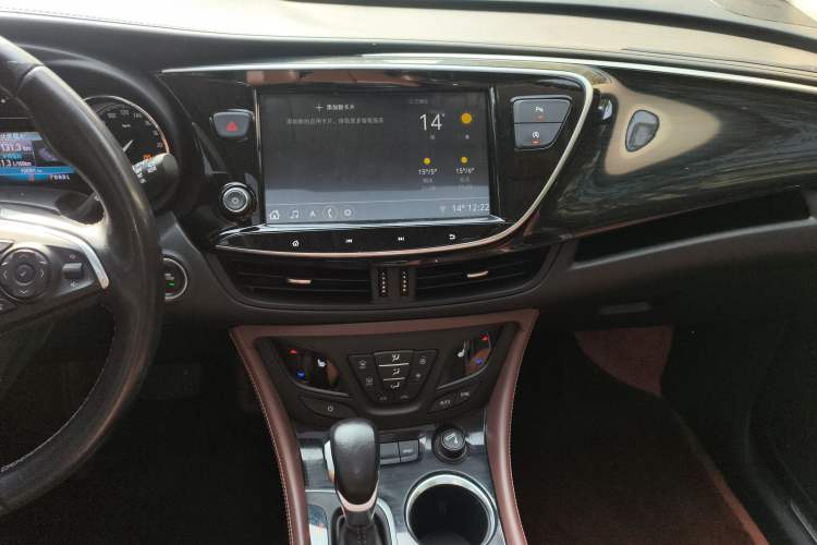 Used Buick Envision 2020 28T Four-Wheel Drive Elite Version Audio And AC Panel