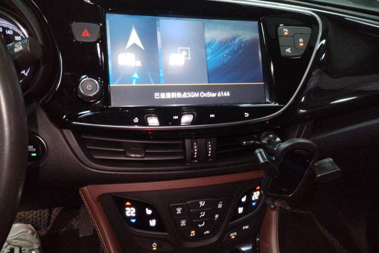 Used Buick Envision 2020 20T Two-Wheel Drive Luxury Model Audio And AC Panel