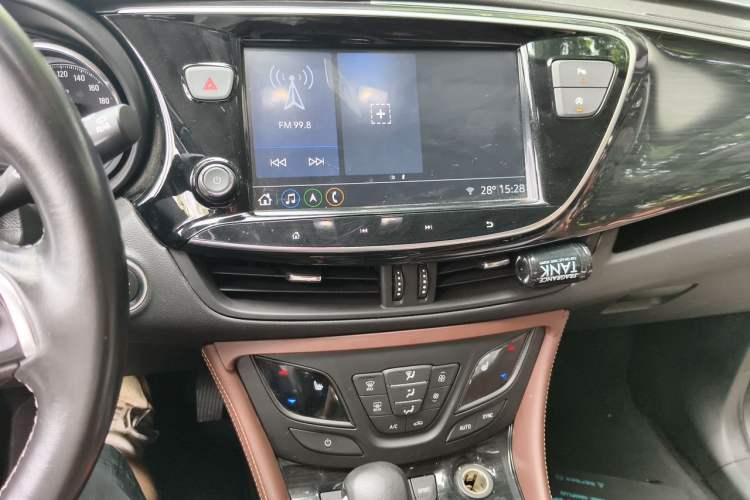 Used Buick Envision 2020 28T Four-Wheel Drive Elite Version Audio And AC Panel