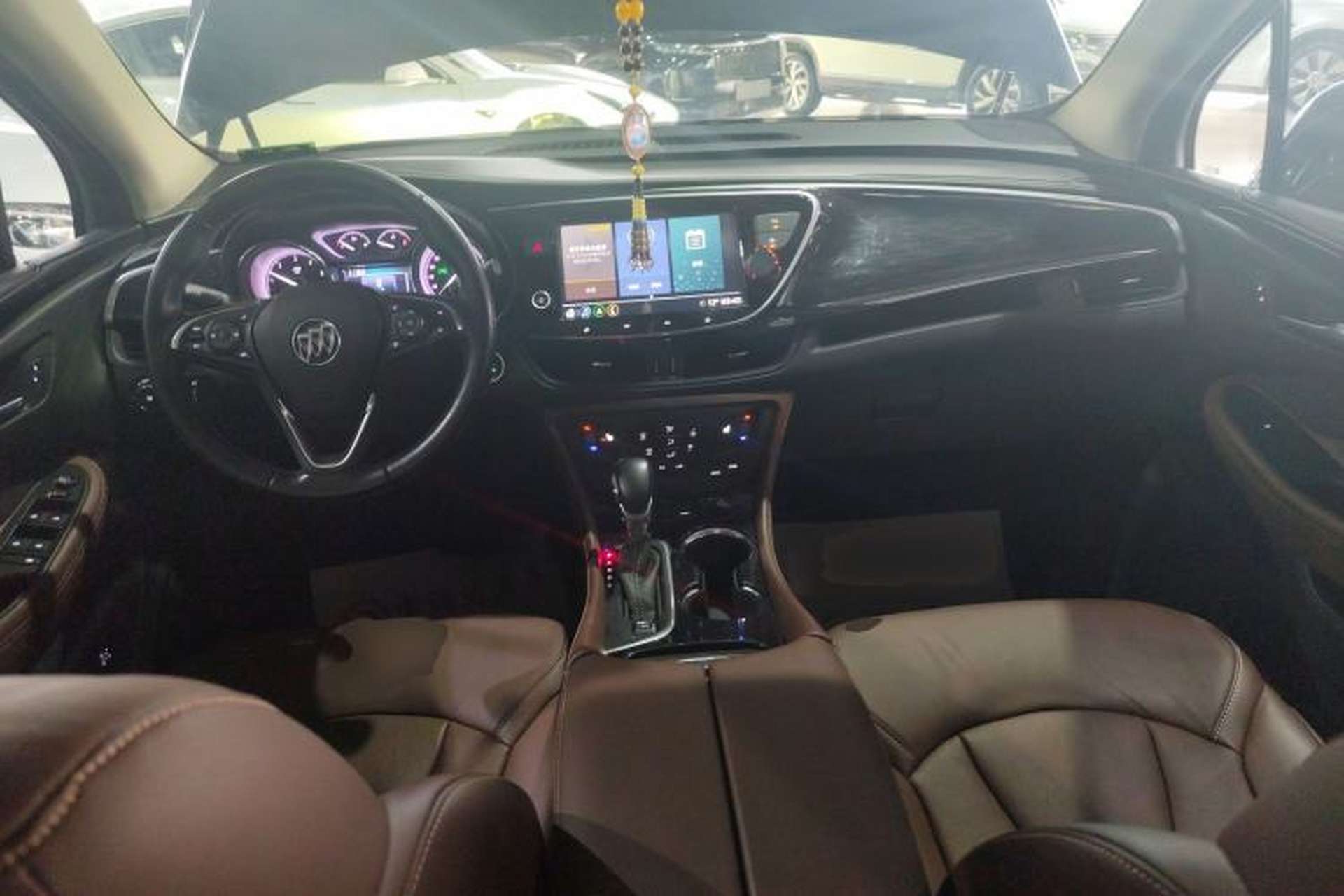 Used Buick Envision 2020 28T Four-Wheel Drive Elite Version Center Console