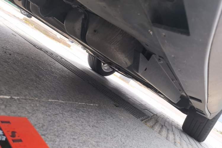Used Buick Envision 2020 28T Four-Wheel Drive Elite Version Chassis Front Left