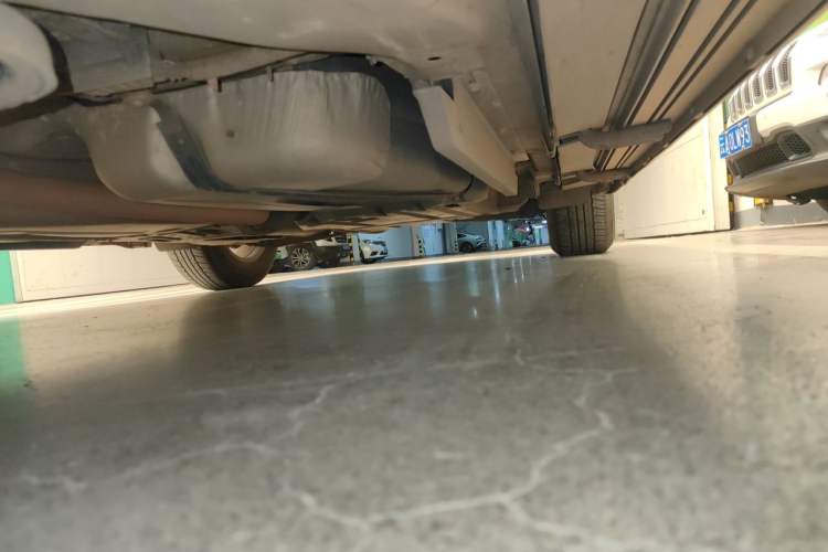 Used Buick Envision 2020 20T Two-Wheel Drive Leading Version Chassis Front Left