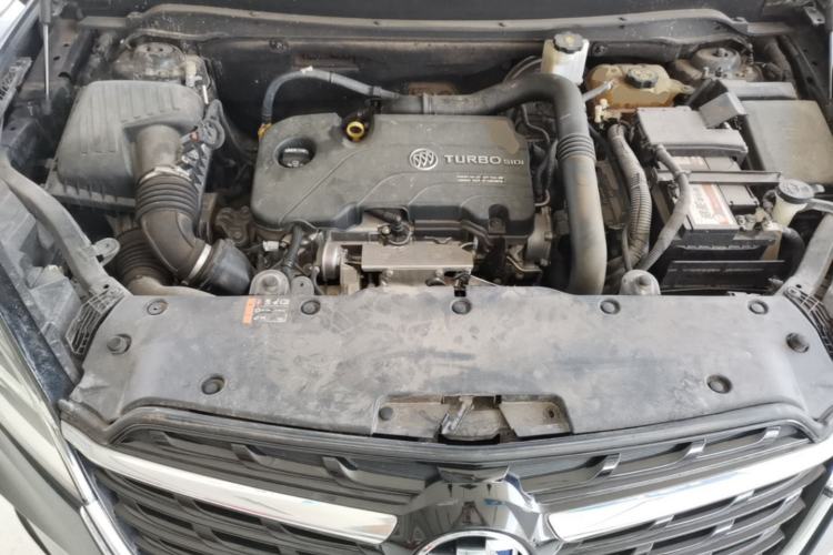 Used Buick Envision 2020 20T Two-Wheel Drive Elite Version Engine Bay