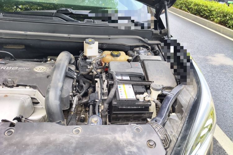Used Buick Envision 2020 28T Four-Wheel Drive Elite Version Engine Bay Left