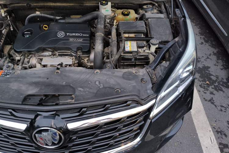 Used Buick Envision 2020 20T Two-Wheel Drive Leading Version Engine Bay Left