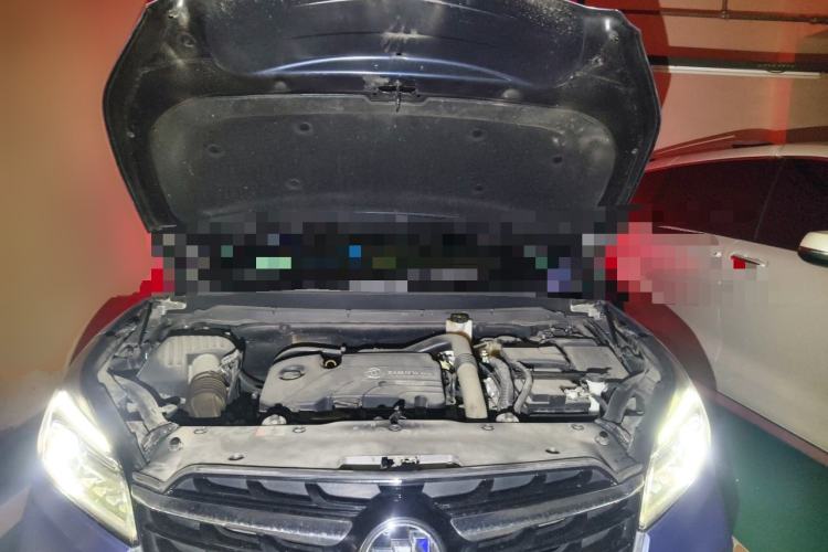 Used Buick Envision 2020 20T Two-Wheel Drive Luxury Model Engine Bay