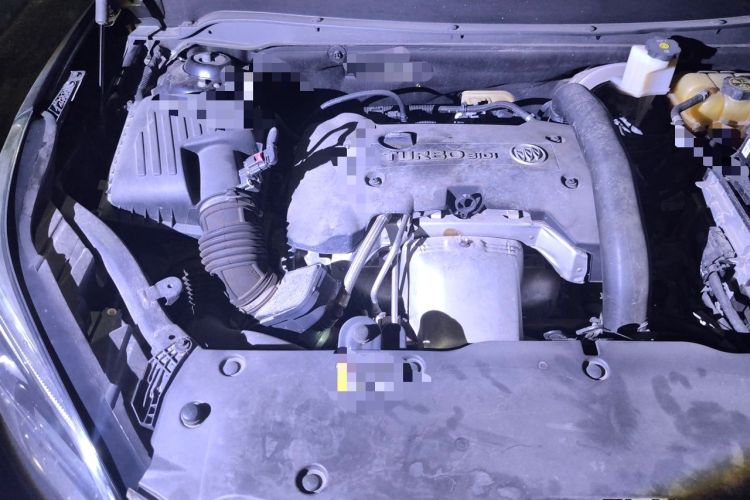 Used Buick Envision 2020 28T Four-Wheel Drive Millionth Anniversary Edition Engine Bay Right