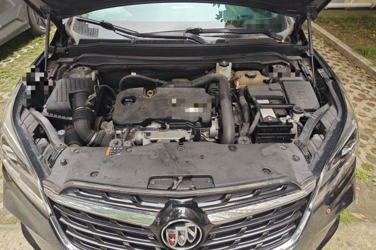 Used Buick Envision 2020 20T Two-Wheel Drive Elite Version Engine Bay