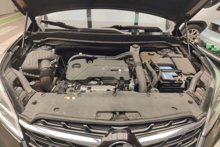 Used Buick Envision 2020 20T Two-Wheel Drive Leading Version Engine Bay