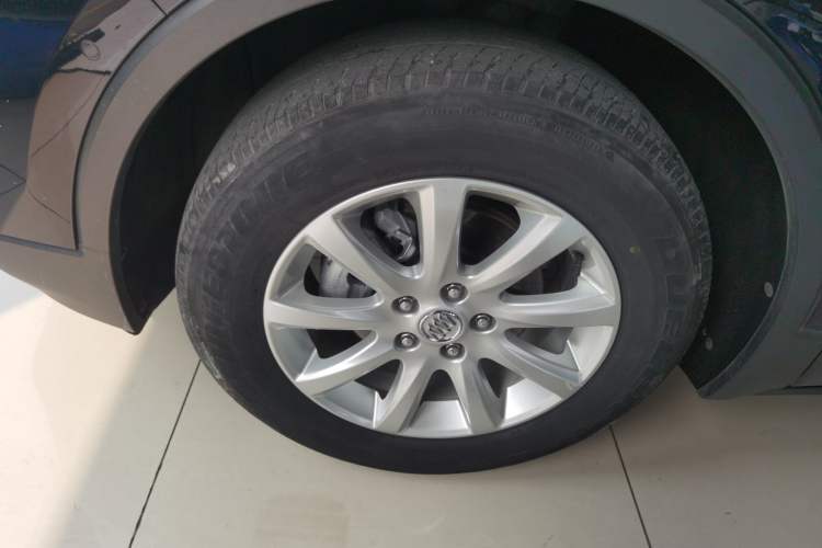 Used Buick Envision 2020 20T Two-Wheel Drive Luxury Model Exterior 2
