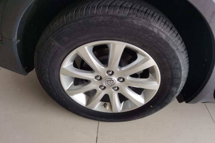 Used Buick Envision 2020 20T Two-Wheel Drive Luxury Model Exterior 3