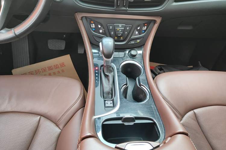 Used Buick Envision 2020 20T Two-Wheel Drive Luxury Model Gear Lever