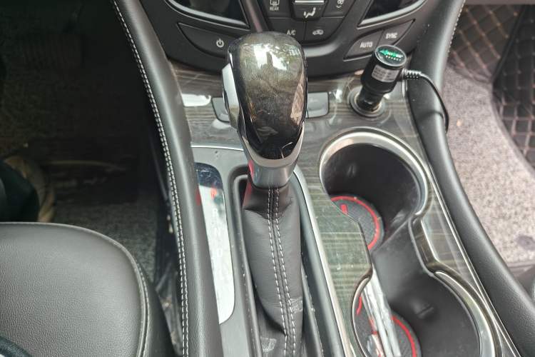 Used Buick Envision 2020 20T Two-Wheel Drive Elite Version Gear Lever
