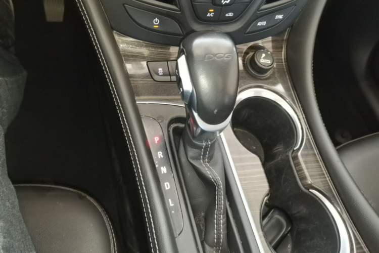 Used Buick Envision 2020 20T Two-Wheel Drive Elite Version Gear Lever
