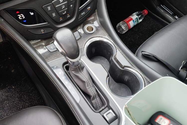 Used Buick Envision 2020 20T Two-Wheel Drive Elite Version Gear Lever