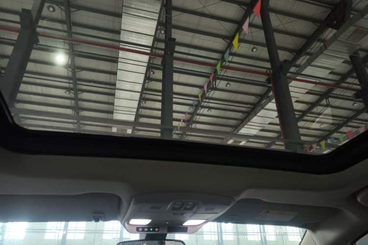 Used Buick Envision 2020 20T Two-Wheel Drive Leading Version Headliner