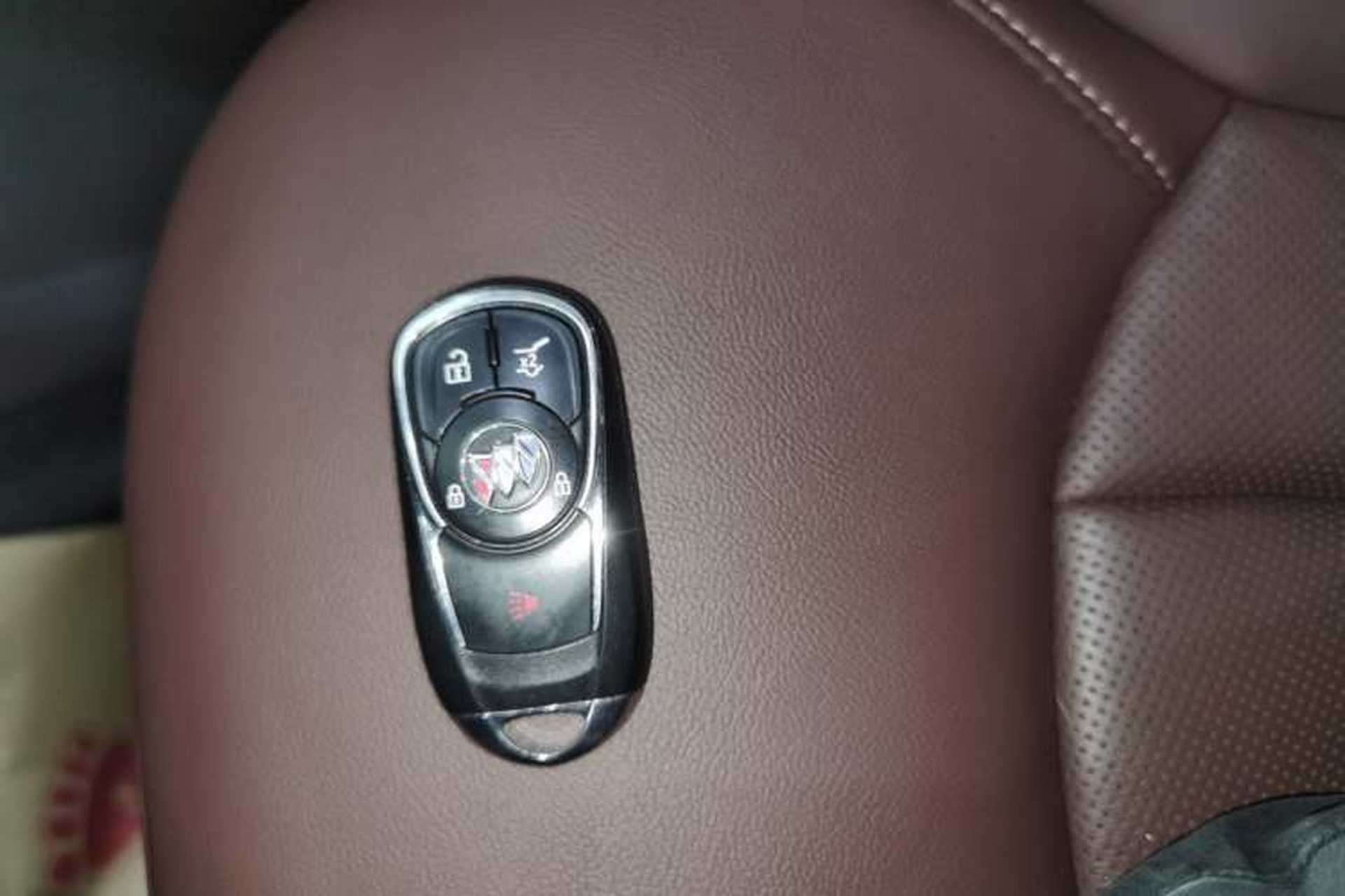 Used Buick Envision 2020 20T Two-Wheel Drive Luxury Model Interior 1