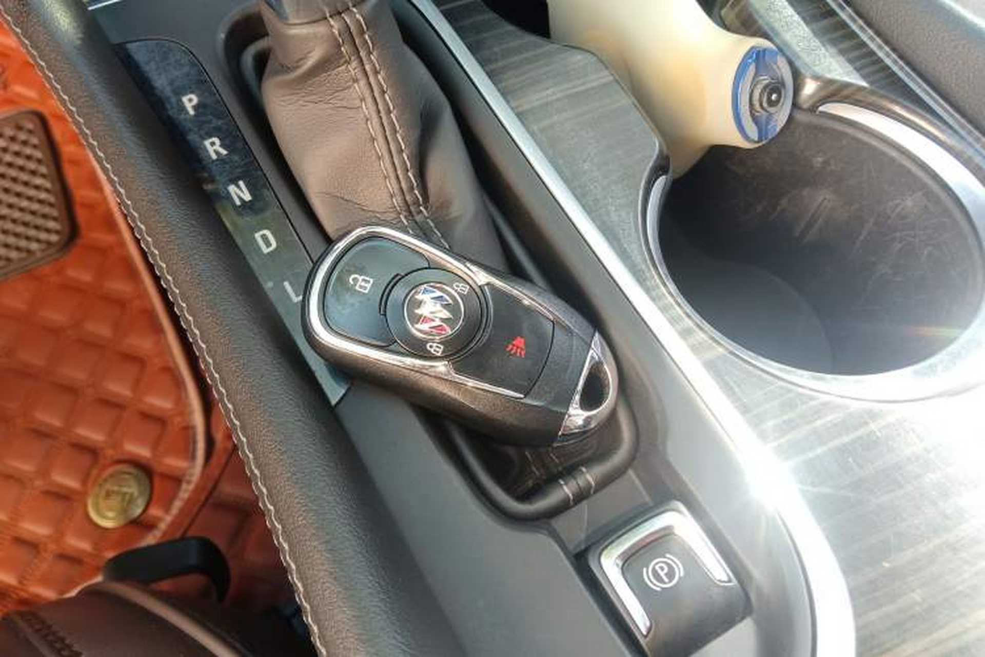 Used Buick Envision 2020 20T Two-Wheel Drive Leading Version Interior 1