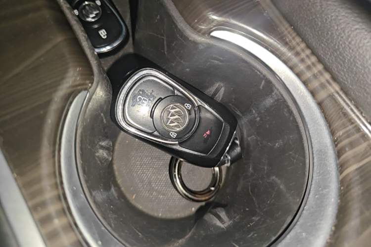 Used Buick Envision 2020 20T Two-Wheel Drive Leading Version Interior 1