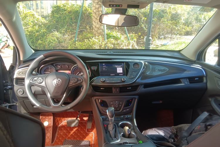 Used Buick Envision 2020 20T Two-Wheel Drive Leading Version Interior 2