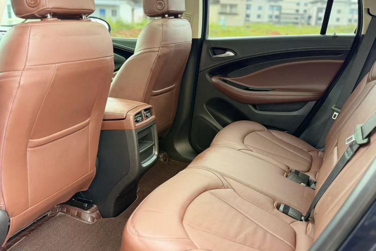 Used Buick Envision 2020 28T Four-Wheel Drive Elite Version Interior 3