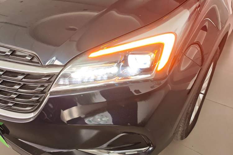 Used Buick Envision 2020 20T Two-Wheel Drive Elite Version Left Front Headlight