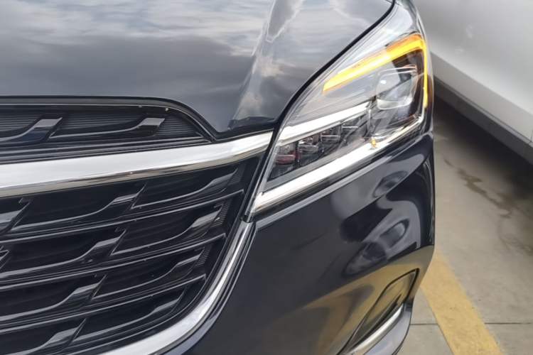 Used Buick Envision 2020 28T Four-Wheel Drive Elite Version Left Front Headlight