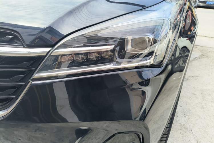 Used Buick Envision 2020 28T Four-Wheel Drive Elite Version Left Front Headlight