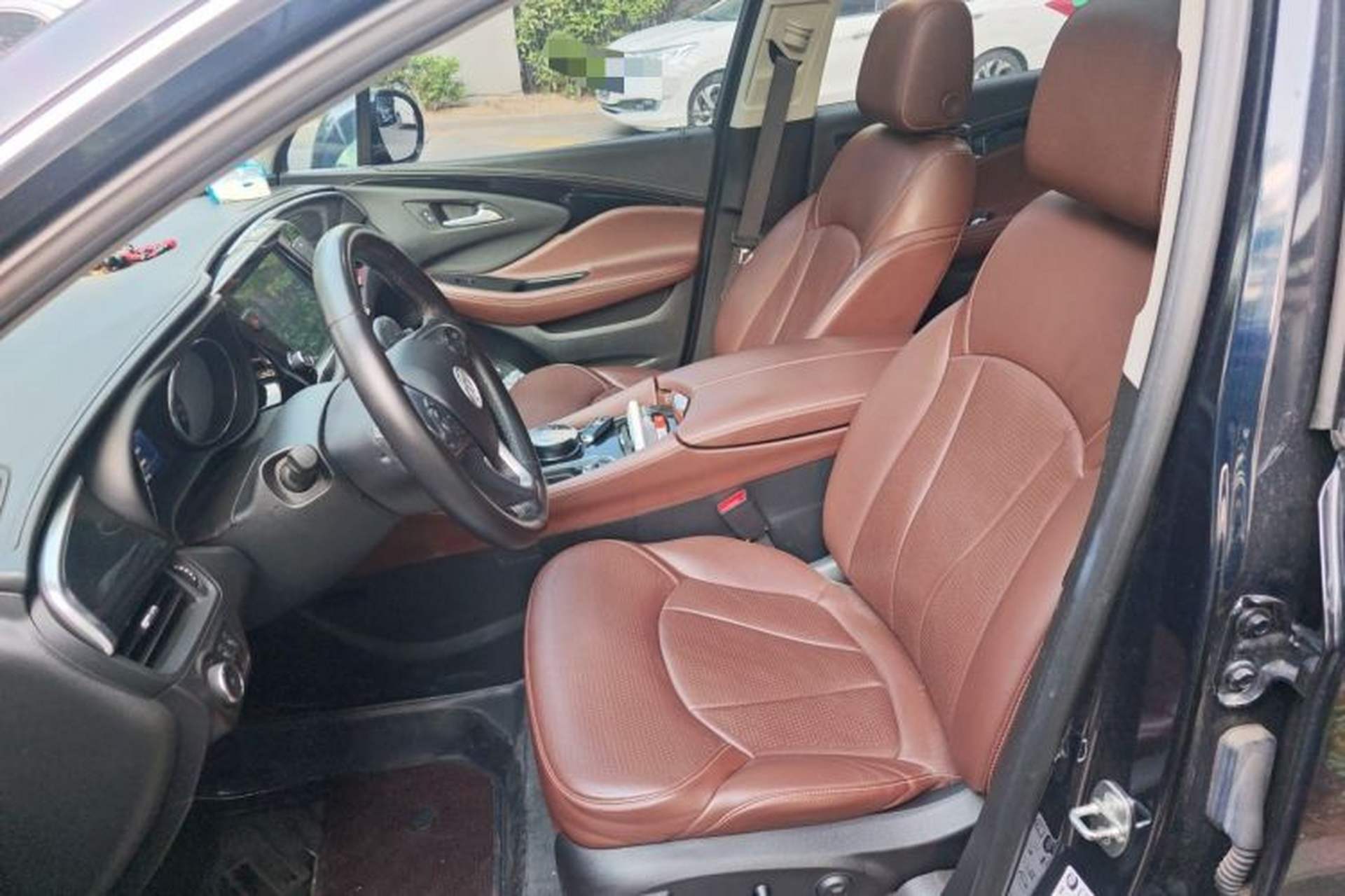 Used Buick Envision 2020 28T Four-Wheel Drive Elite Version Left Front Seat