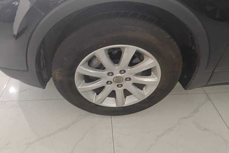 Used Buick Envision 2020 20T Two-Wheel Drive Elite Version Left Front Wheel Hub
