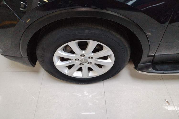 Used Buick Envision 2020 20T Two-Wheel Drive Luxury Model Left Front Wheel Hub
